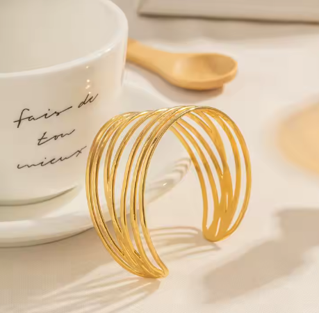 Cleo Cuff