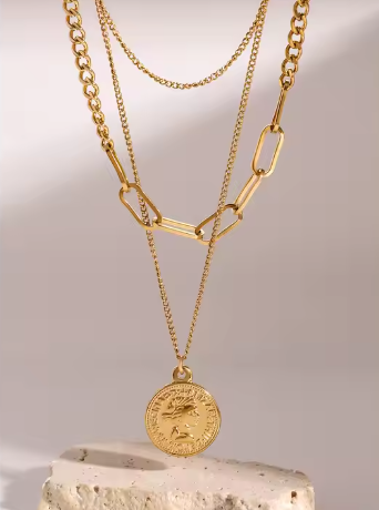 Elara Gold